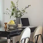 Ts New Town Comfy & Roomy *