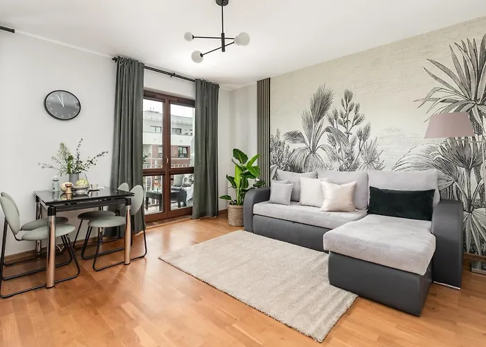 Ts New Town Comfy & Roomy Apartment